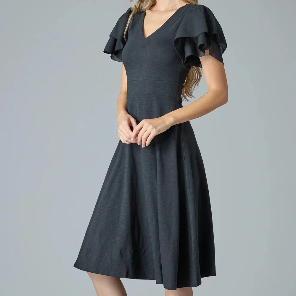 Ladies Flare Sleeve Dress - Picture 4 of 7